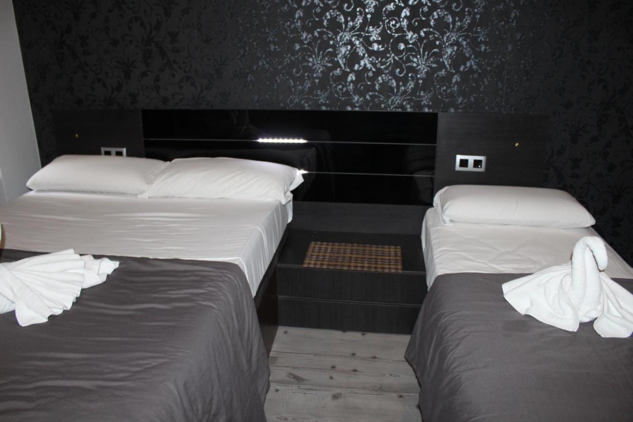Bcn Condal Hostal Barcelona Exterior photo